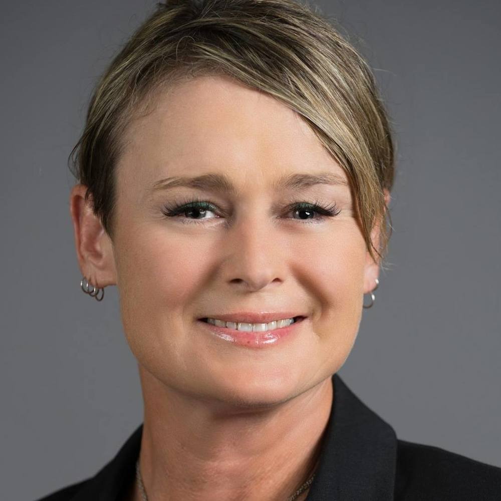 Meet your Posher, Linda